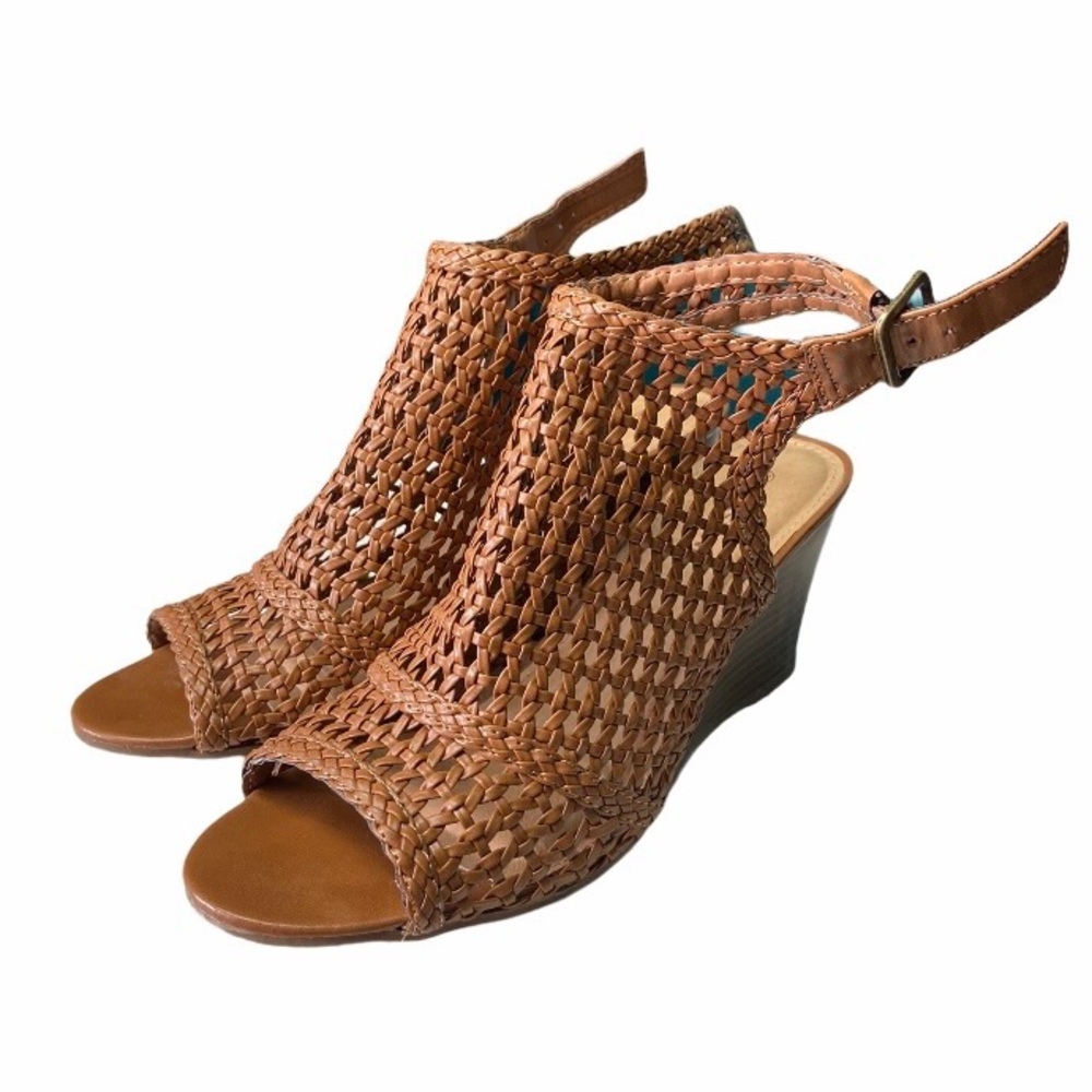 Massini Peep Toe Wedges Sandals